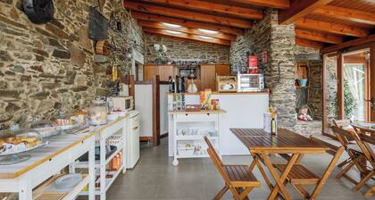 Apartment 'Apartamento O Pozo' with Shared Terrace and Wi-Fi