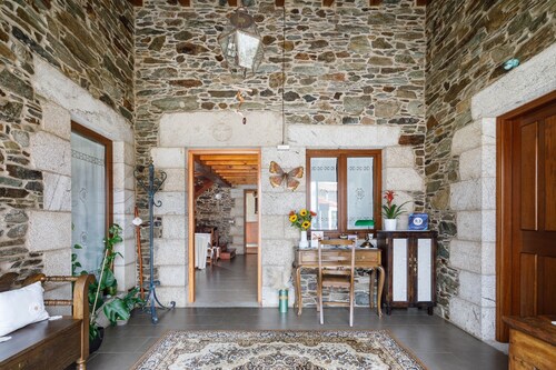 Rural Apartment 'O Pozo' with Shared Terrace and Wi-Fi