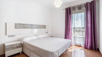 2 Schlafzimmer, Bügeleisen/Bügelbrett, kostenloses WLAN, Bettwäsche