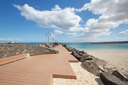 Holiday Apartment 'Casa Rosi 1' with Sea View and Wi-Fi