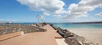 Holiday Apartment 'Casa Rosi 1' with Sea View and Wi-Fi