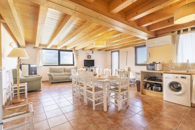 Farmhouse 'El Refugi De Rubinat' with Mountain View, Wi-Fi and Air Conditioning