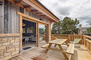 Ulkoruokailutilat