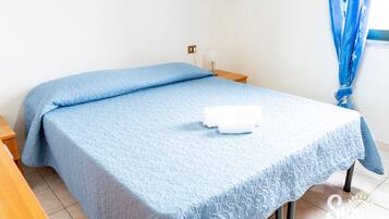 2 camere, ferro/asse da stiro, Wi-Fi gratuito, lenzuola