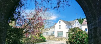 Secluded 2 Bed Lodge in coastal village Goodwick