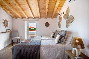 4 camere, ferro/asse da stiro, Wi-Fi gratuito, lenzuola