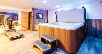 Apartment 'Edelweiss' with Mountain View, Shared Terrace and Wi-Fi