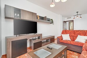 TV - Apartment 'Casa Axarquia 2' with Balcony and Wi-Fi (Vélez-Málaga)