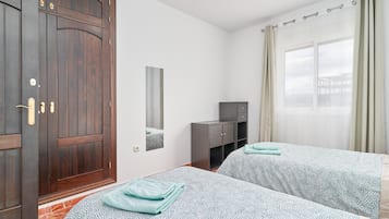 3 camere, ferro/asse da stiro, Wi-Fi gratuito, lenzuola