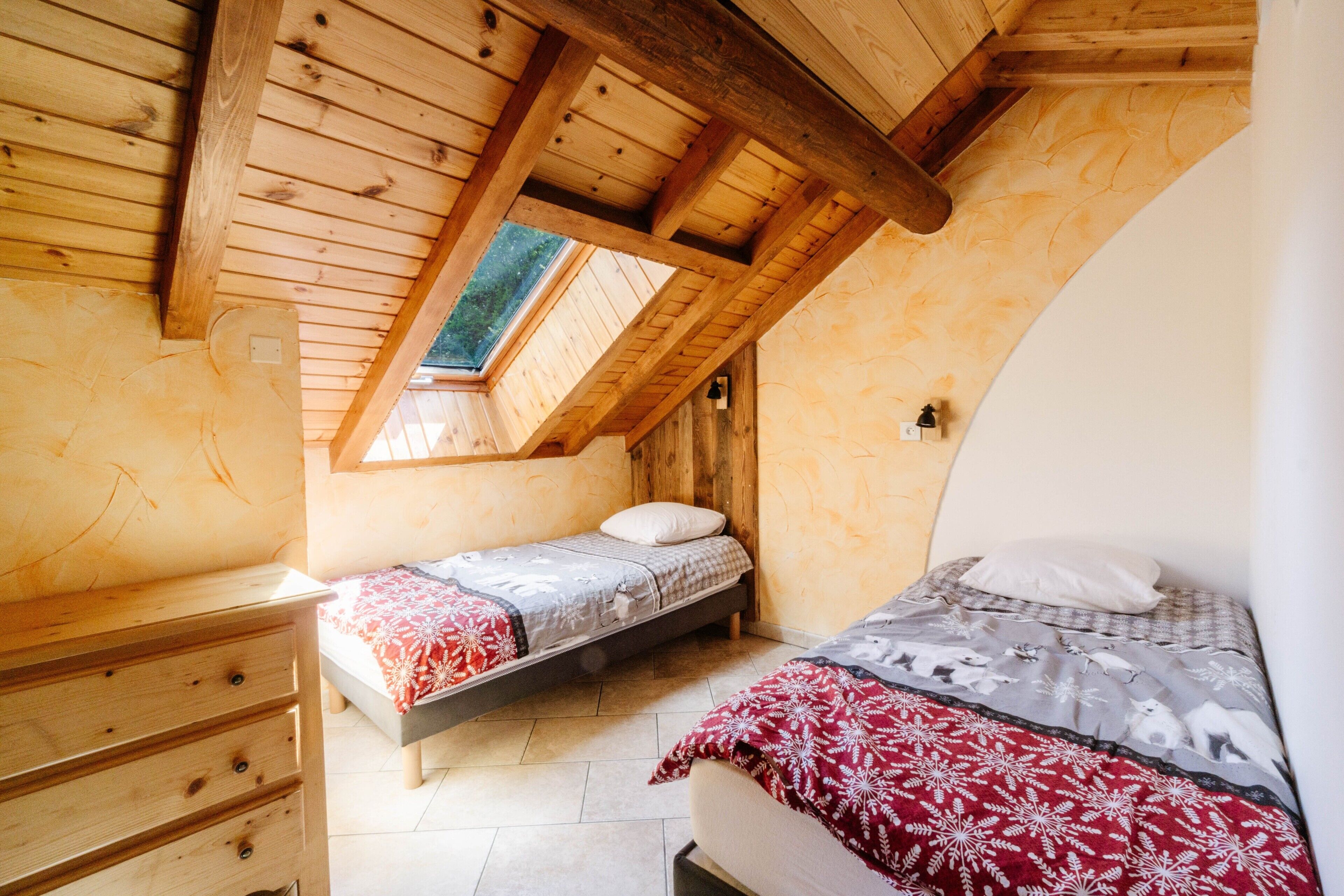 Appartement "Lupins" Avec Vue Sur Les Montagnes, Terrasse Partagée Et Wi-fi - Valloire
