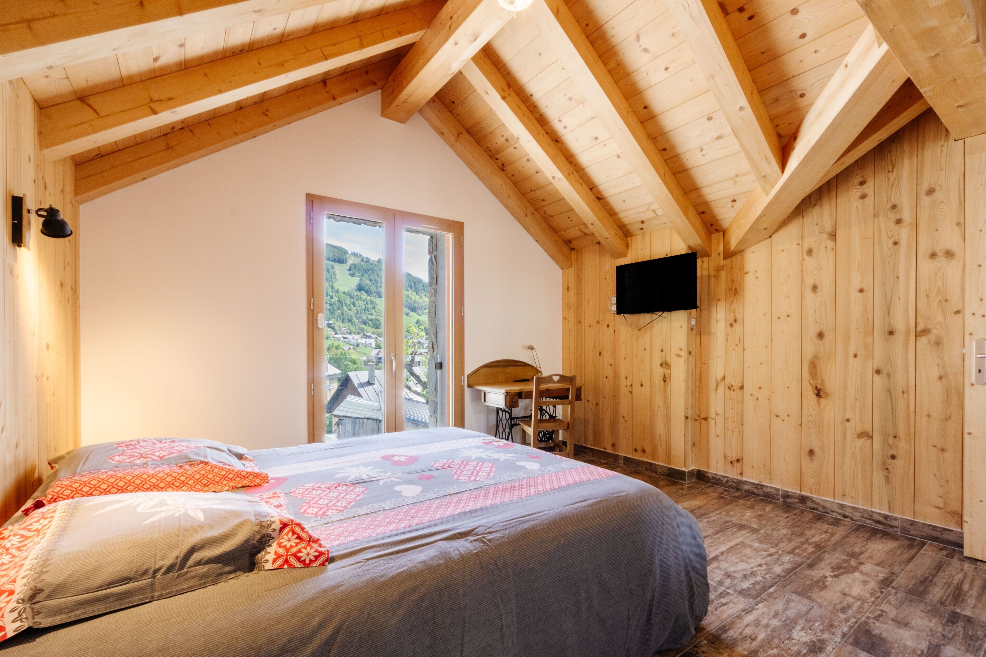 4 Schlafzimmer, Bügeleisen/Bügelbrett, kostenloses WLAN, Bettwäsche