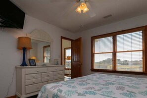 5 habitaciones, internet y ropa de cama 