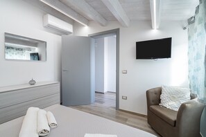 3 chambres, Wi-Fi gratuit, draps fournis