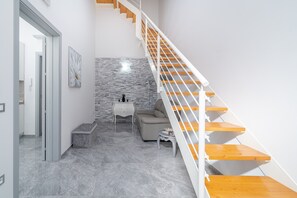 Interior - Holiday Home 'La Casa Del Corso' with Private Terrace, Wi-Fi and Air Conditioning (Avola)