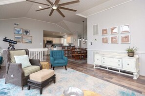 TV, DVD player - After Dune Delight - Bright and open 4 bed, 2.1 bath with pool, hot tub and TIKI BAR (Southern Shores)