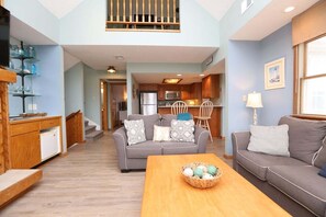 TV, DVD player - Beautiful semi-oceanfront townhouse with community pool, Great location! (Southern Shores)