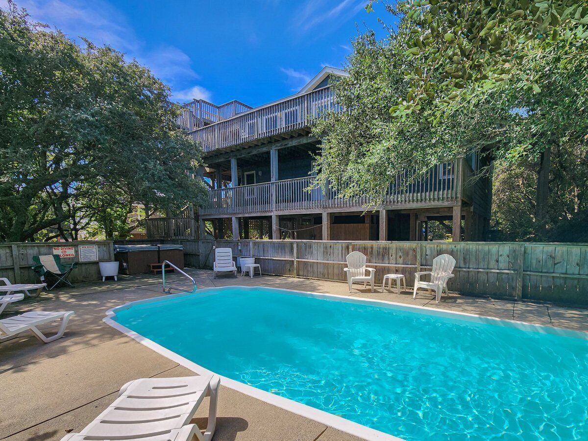 Dog friendly, 200 yards to beach, 5 bed, 3.1 bath