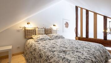 1 dormitorio, tabla de planchar con plancha, wifi gratis y ropa de cama