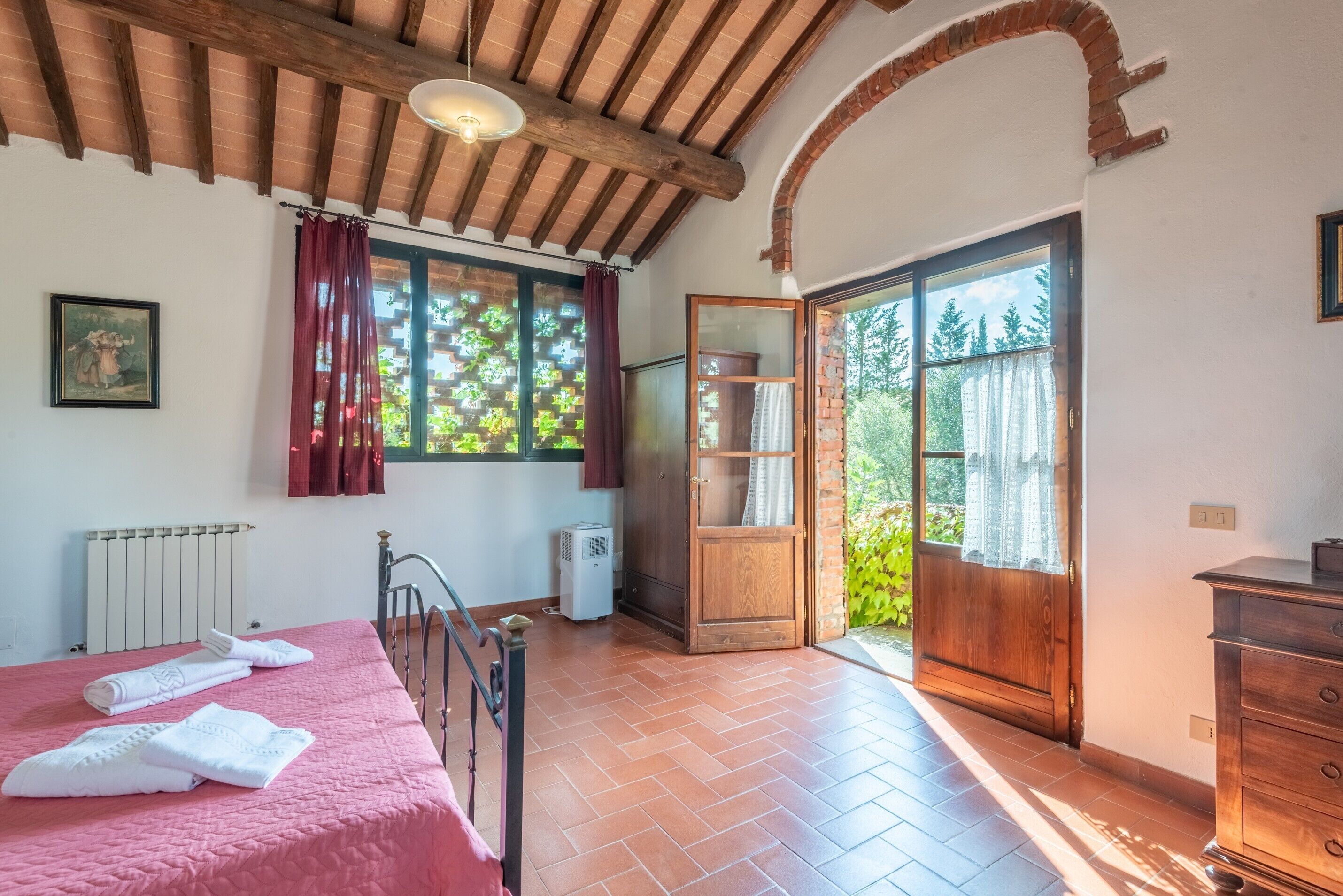 4 Schlafzimmer, kostenloses WLAN, Bettwäsche