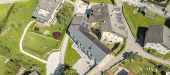 Apartment 'Golden' with Mountain View, Shared Garden and Wi-Fi
