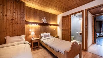 3 bedrooms, free WiFi, bed sheets