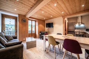 Interior - Apartment 'Appartement 4 in the Abbey - Maxit' with Wi-Fi (Abondance)