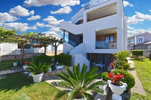 Exterior - Holiday apartment with air conditioning (Fažana)