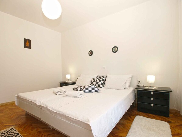 2 Schlafzimmer, WLAN