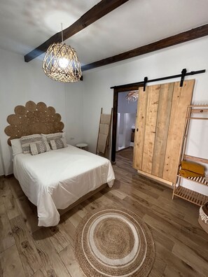 2 chambres, accès au Wi-Fi (inclus), literie fournie