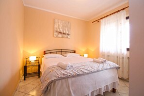 1 bedroom, WiFi - Holiday apartment with air conditioning and close to the beach (Fažana)