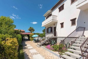 Exterior - Holiday apartment with air conditioning (Valbandon)