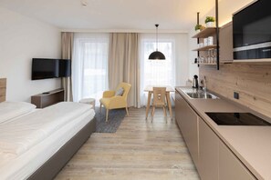 4 bedrooms, free WiFi