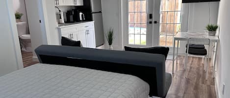 1 Schlafzimmer, Bügeleisen/Bügelbrett, kostenloses WLAN, Bettwäsche