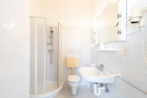 تجهيزات دش، مجففات شعر