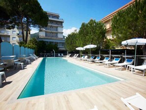 Pool - Holiday apartment mit Klimaanlage und Pool (Pietra Ligure)