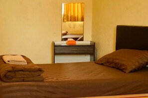 Free WiFi - The House Hostel (Bangkok)