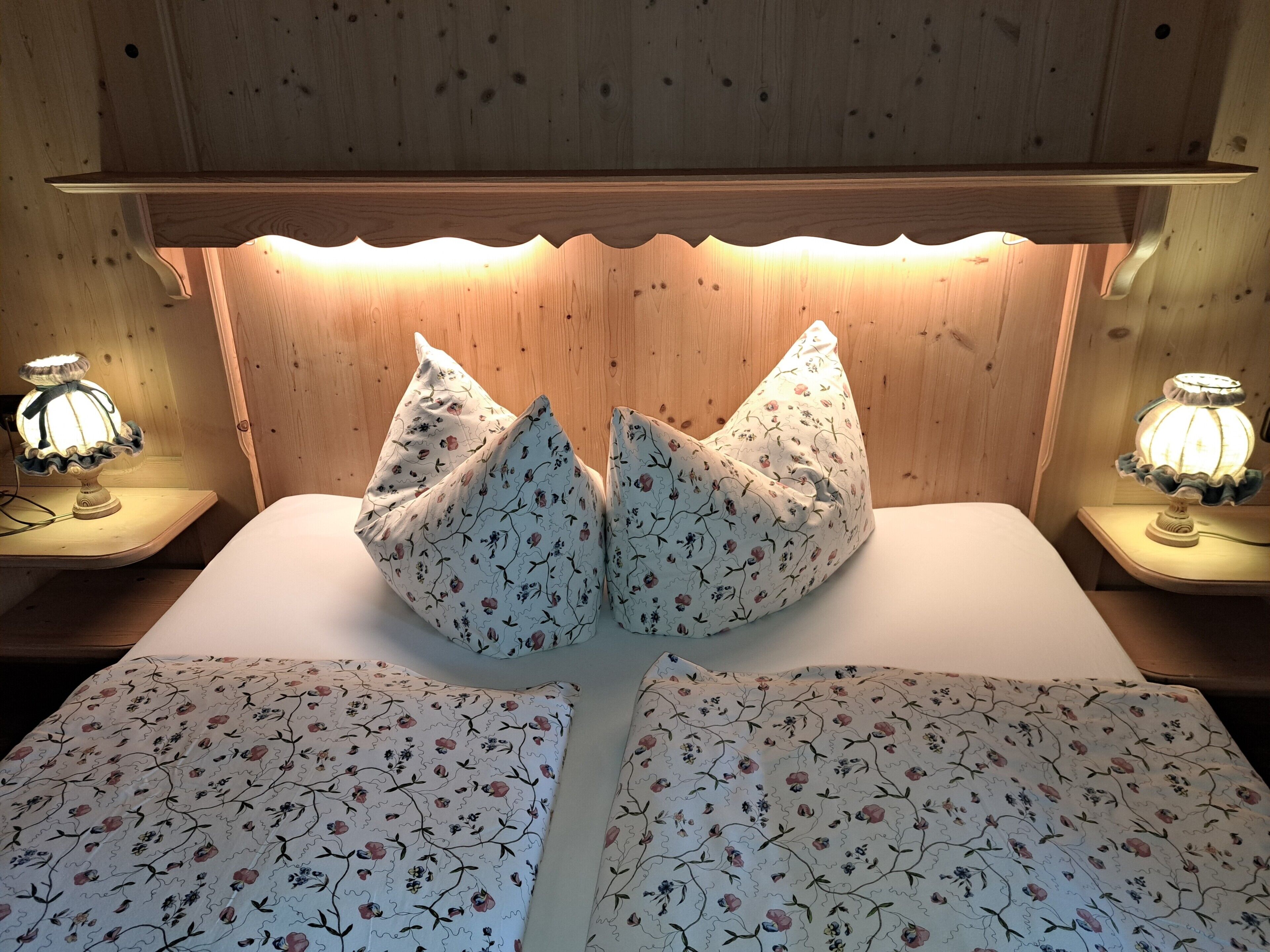 Wifi gratis y ropa de cama 