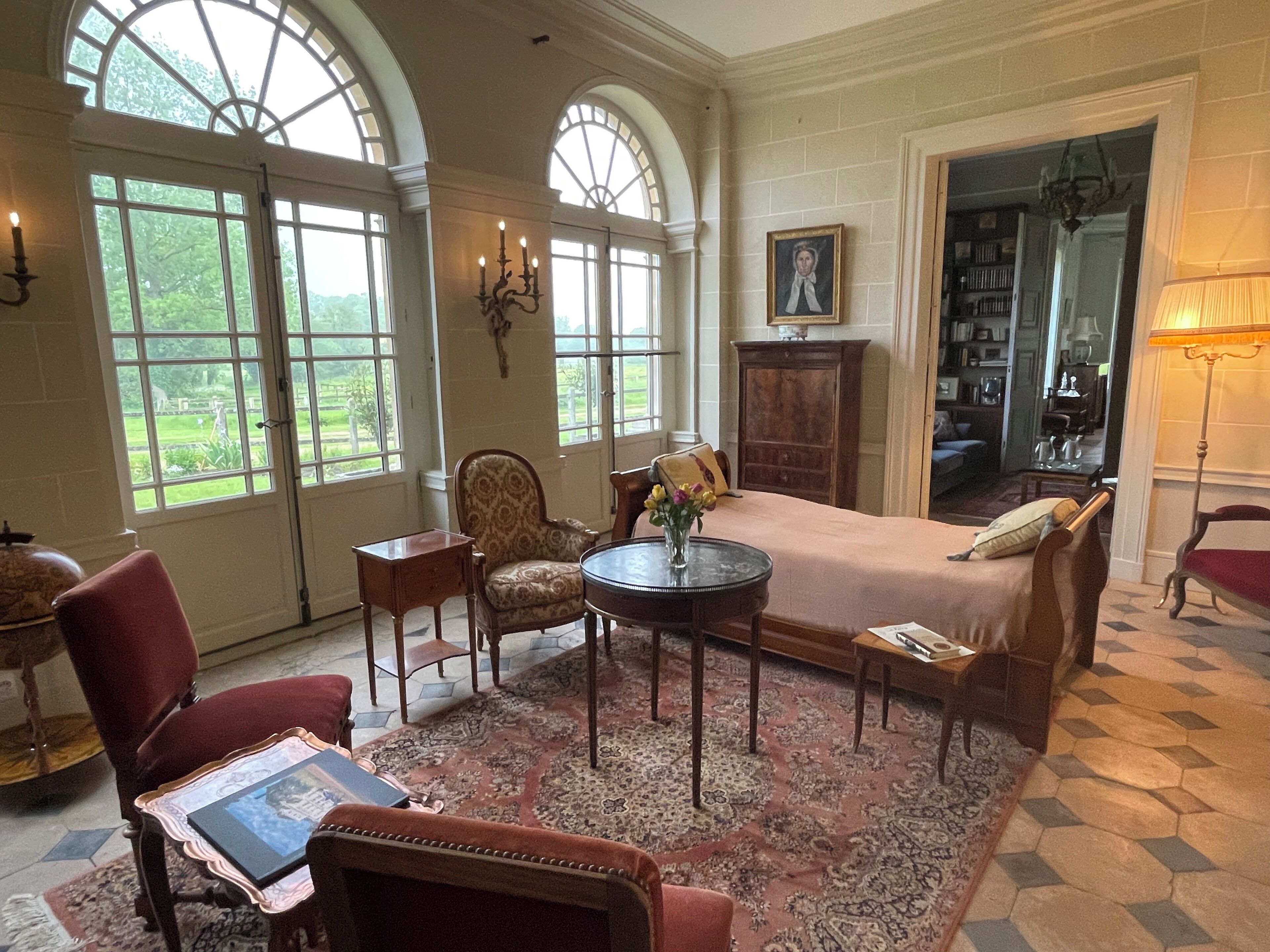 7 chambres, fer et planche à repasser, Wi-Fi gratuit, draps fournis