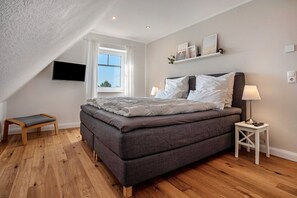 3 bedrooms, iron/ironing board, free WiFi - Holiday Home 'Reethaus Meerferien' with Sea View, Private Terrace and Wi-Fi (Poseritz)