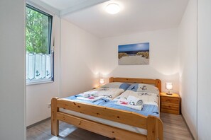 2 bedrooms, free WiFi, bed sheets