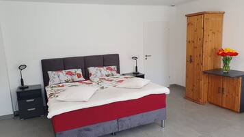 2 Schlafzimmer, kostenloses WLAN, Bettwäsche