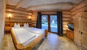 4 Schlafzimmer, Bügeleisen/Bügelbrett, kostenloses WLAN, Bettwäsche
