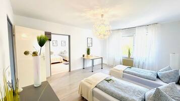 2 chambres, fer et planche à repasser, Wi-Fi gratuit, draps fournis