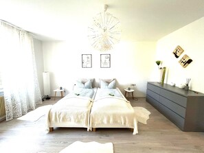 2 habitaciones, tabla de planchar con plancha y wifi gratis