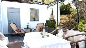 Buiten dineren