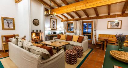 Family-friendly holiday home near the ski bus