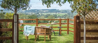 Sun Hill Palins -  a cottage that sleeps 2 guests  in 1 bedroom