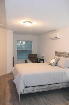 3 Schlafzimmer, Bügeleisen/Bügelbrett, WLAN, Bettwäsche