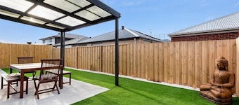 Halfway Gem - 3BR Home Between Geelong & The Coast