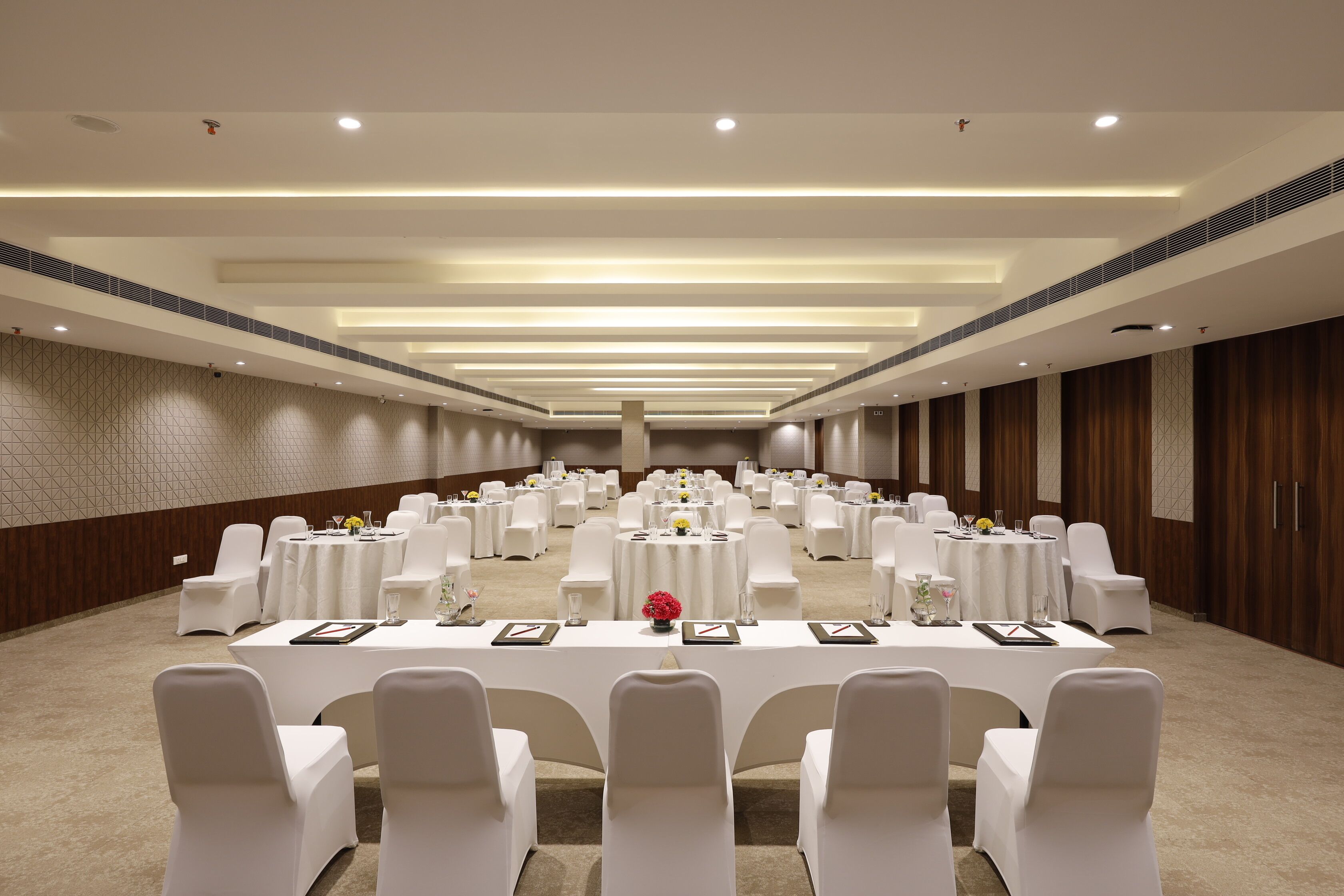 Foto - V Sarovar Portico MI Road Jaipur